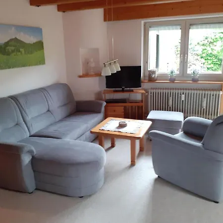 Ferienwohnung Am Staufenhang In *
