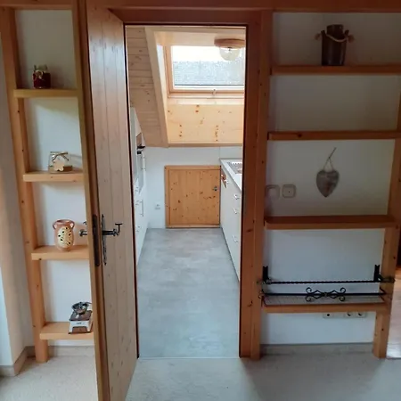 Apartment Ferienwohnung Am Staufenhang In *